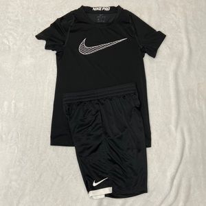 Boys youth medium nike dri-fit matching set
